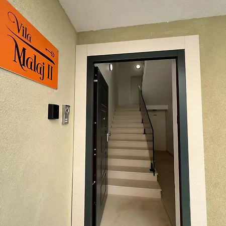 Villa Malaj 2 Vlore Exterior photo