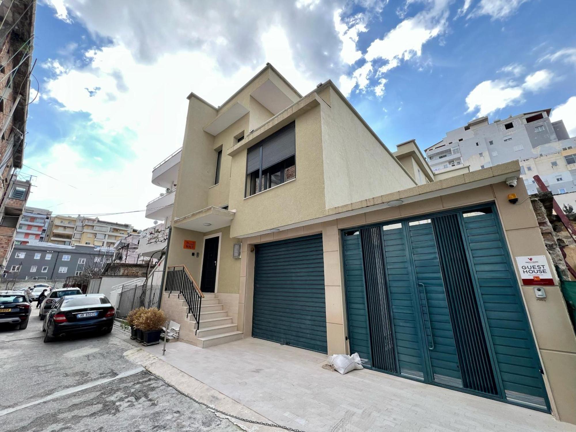 Apartment Malaj 2